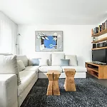 Ari Apartment
