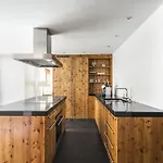 Ari Apartment