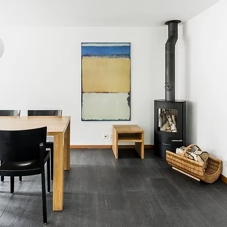 Ari Apartment