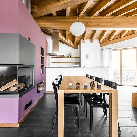 Ari Apartment