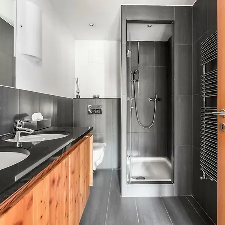 Apartment Ari *